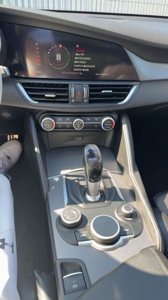 Alfa Romeo Giulia II 2.0 TB 280 VELOCE AT8