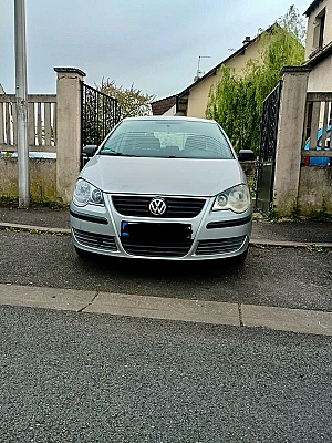 Volkswagen Polo IV (2) 1.2 65 CONFORT 5P