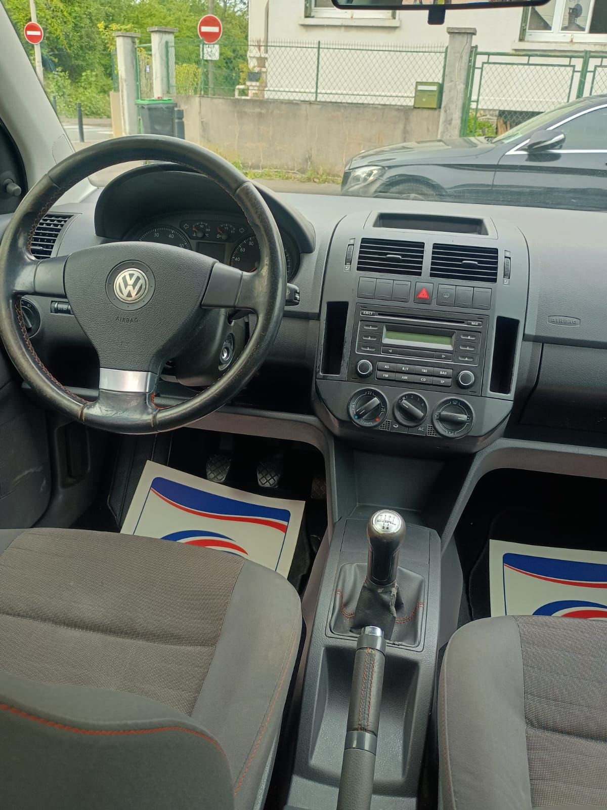 Volkswagen Polo IV (2) 1.2 65 CONFORT 5P