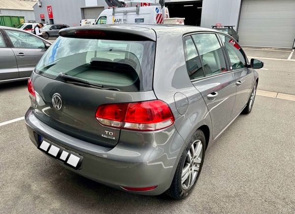Volkswagen Golf VI 1.6 TDI 105 FAP CR BLUEMOTION TECHNOLOGY CONFORTLINE 5P