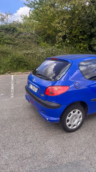 Peugeot 206 1.4 XT 3P 5CV