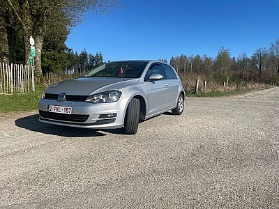 Volkswagen Golf VII SW 1.6 TDI 105 BLUEMOTION TECHNOLOGY CONFORTLINE