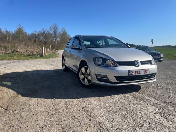 Volkswagen Golf VII SW 1.6 TDI 105 BLUEMOTION TECHNOLOGY CONFORTLINE