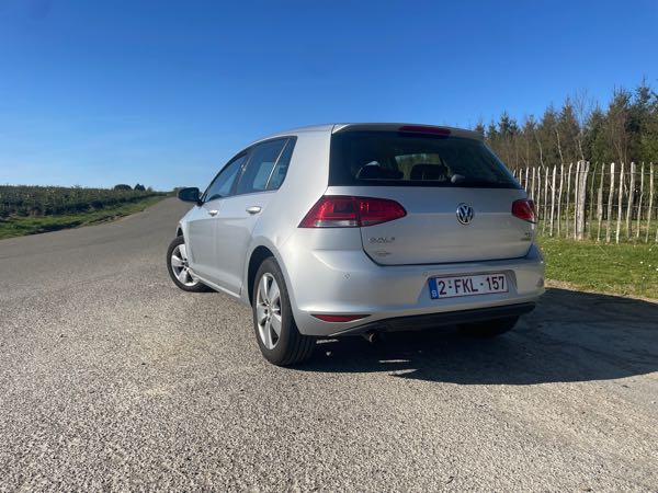 Volkswagen Golf VII SW 1.6 TDI 105 BLUEMOTION TECHNOLOGY CONFORTLINE
