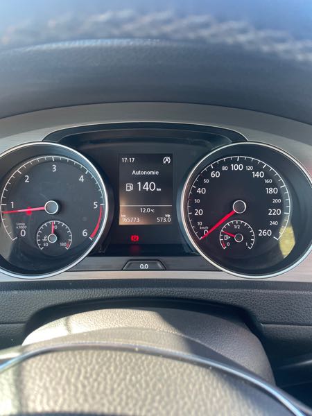 Volkswagen Golf VII SW 1.6 TDI 105 BLUEMOTION TECHNOLOGY CONFORTLINE
