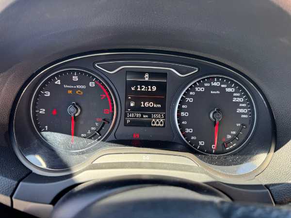 Audi A3 III (2) SPORTBACK 1.5 TFSI 150 COD SPORT S TRONIC 7