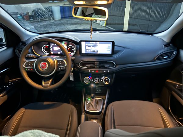 Fiat Tipo FIAT tipo SW Cross 1.5 FireFly Hybride - 130 CV turbo BVA. H