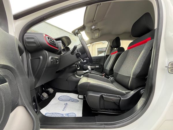 Citroen C3 III 1.2 110 CH S&S SHINE