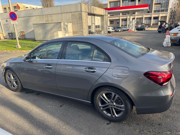 Mercedes-Benz Classe A BERLINE 200 BUSINESS LINE 7G-DCT