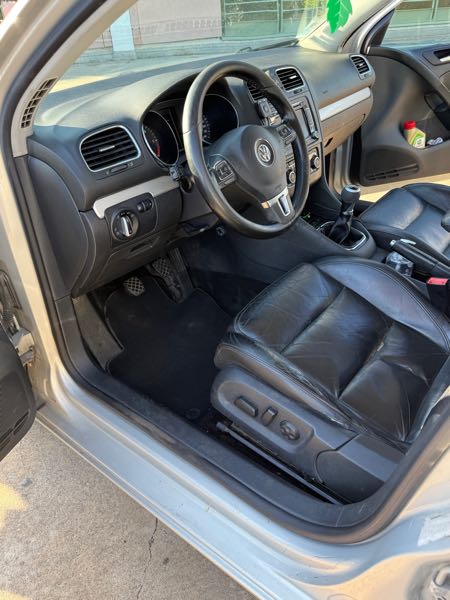 Volkswagen Golf VI 2.0 TDI 140 FAP CONFORTLINE 5P