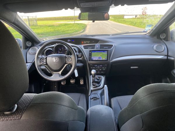 Honda Civic X (2) 1.6 I-DTEC 120 EXCLUSIVE