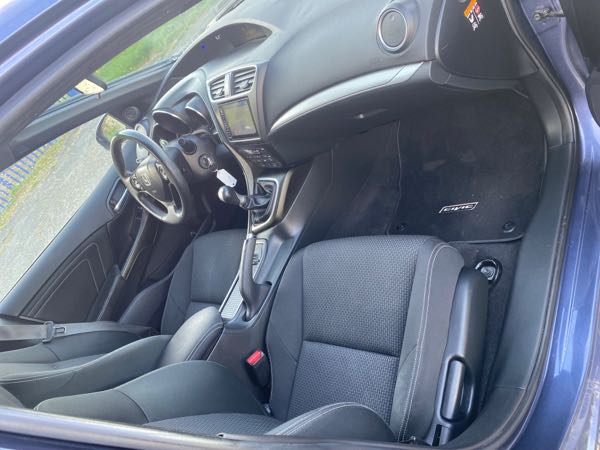 Honda Civic X (2) 1.6 I-DTEC 120 EXCLUSIVE