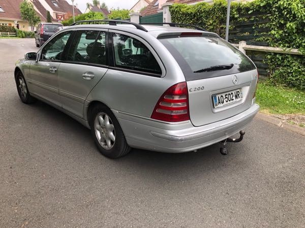 Mercedes-Benz Classe C II BREAK 220 CDI AVANTGARDE