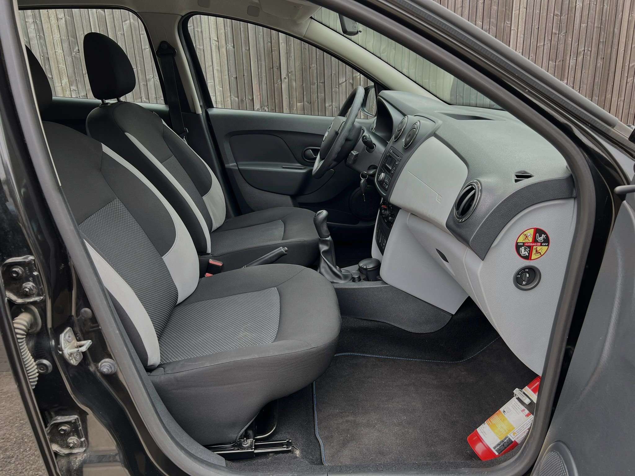 Dacia Sandero 1.5 dCi Ambiance AIRCO / PDC / BLEUTOOTH