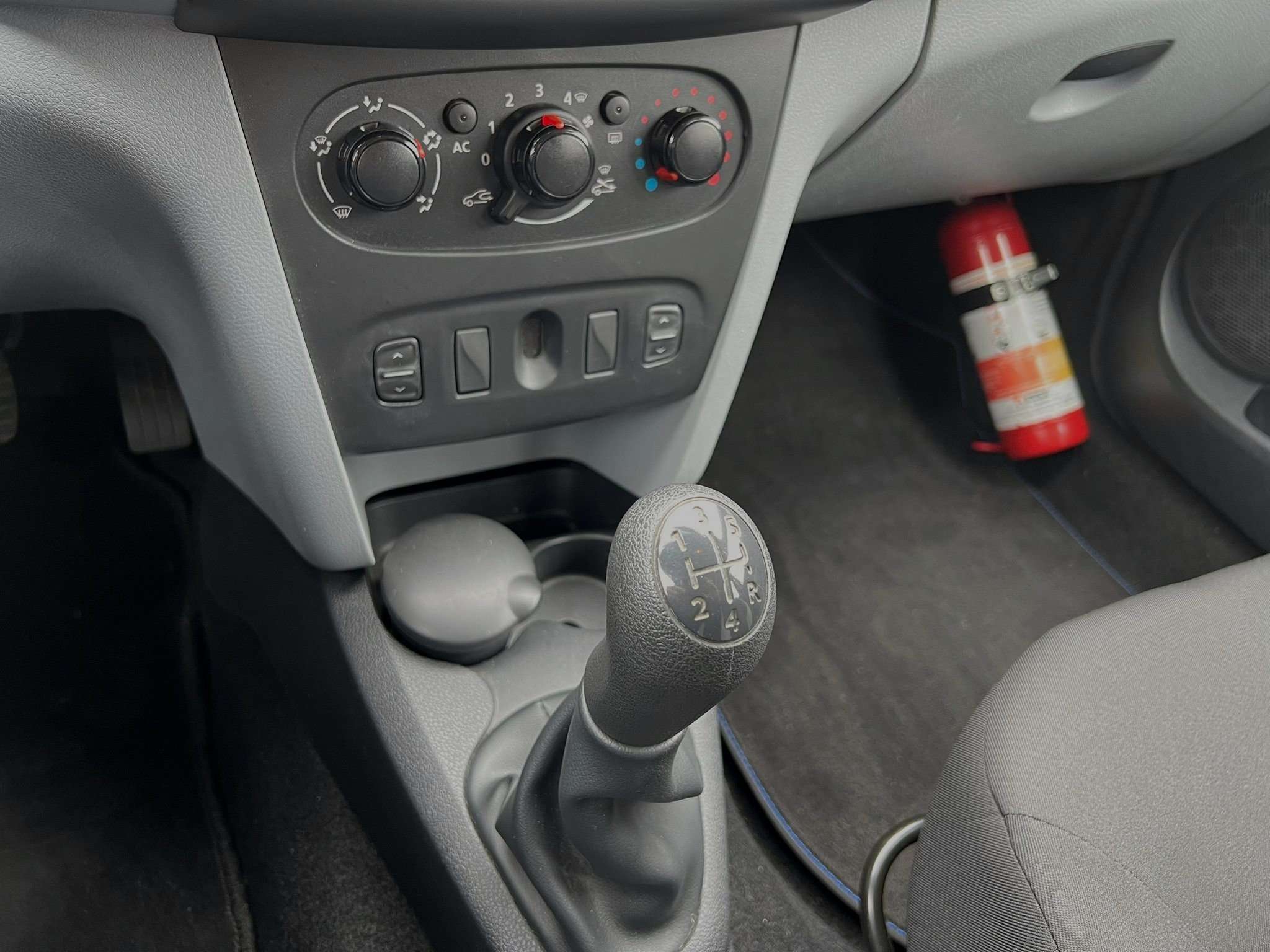 Dacia Sandero 1.5 dCi Ambiance AIRCO / PDC / BLEUTOOTH