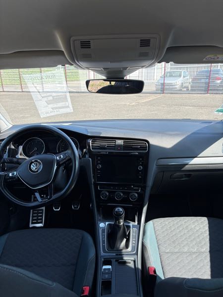 Volkswagen Golf VII (2) 1.0 TSI 115 IQ.DRIVE BV6 5P
