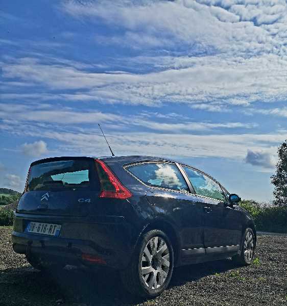 Citroen C4 COUPE HDI 92 VTR