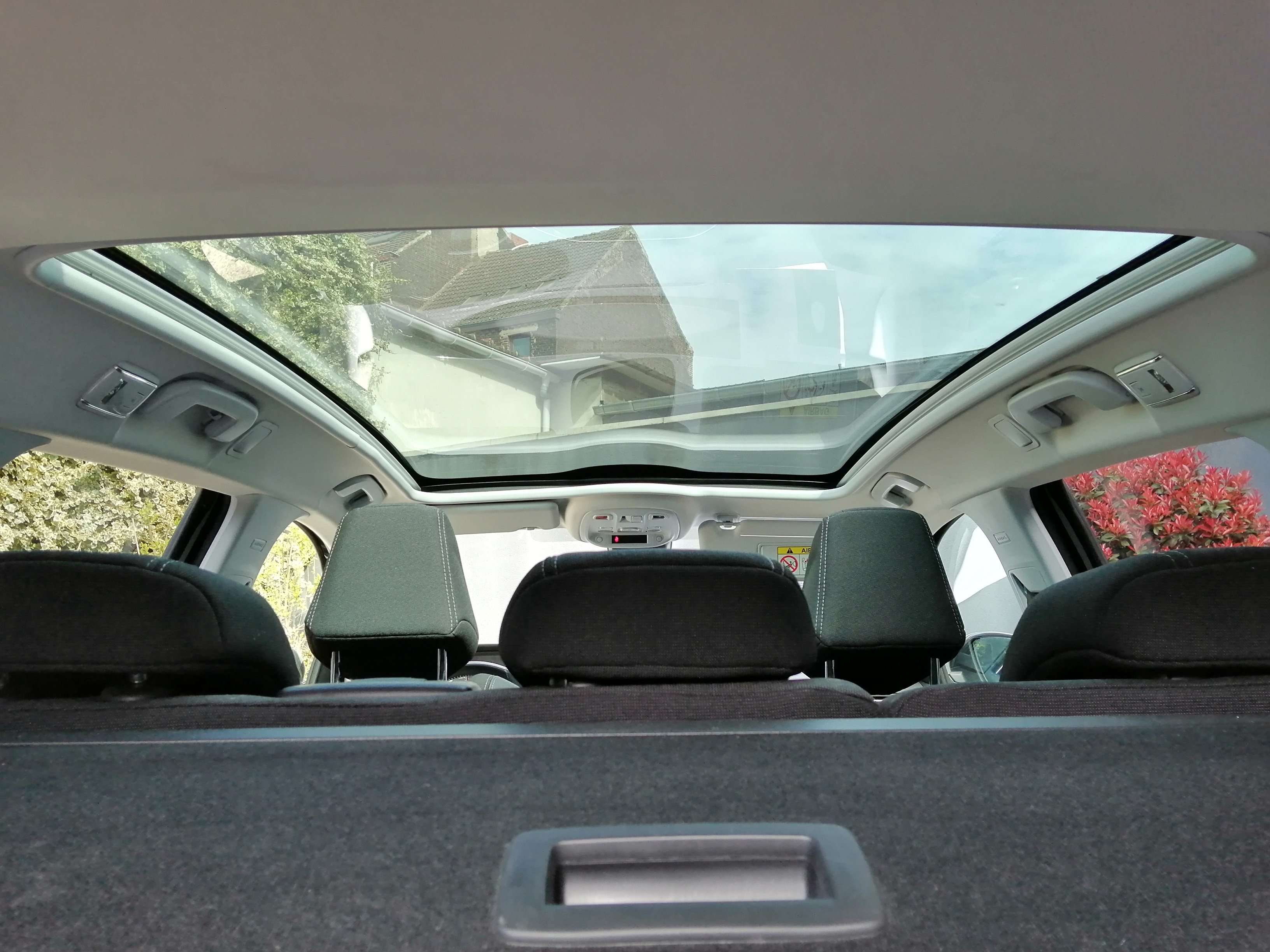 Peugeot 308 1.5 HDi 131 Allure - Toit Pano - Garantie 12M