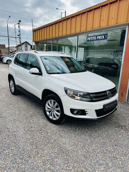Volkswagen Tiguan (2) 2.0 TDI 177 BLUEMOTION TECHNOLOGY CARAT 4MOTION