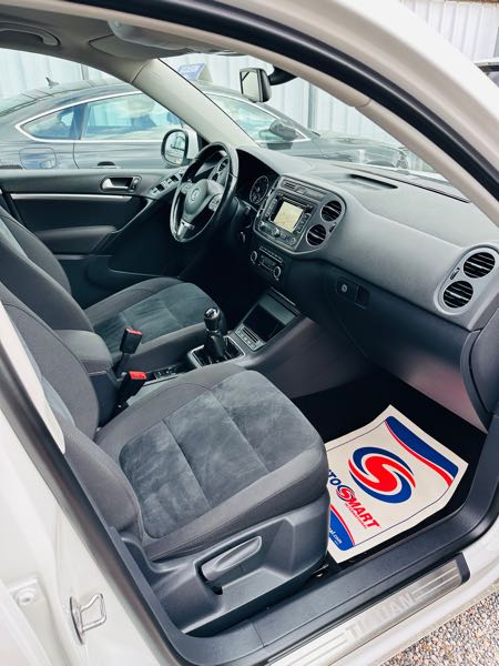 Volkswagen Tiguan (2) 2.0 TDI 177 BLUEMOTION TECHNOLOGY CARAT 4MOTION