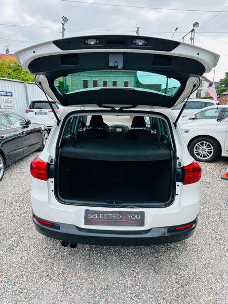 Volkswagen Tiguan (2) 2.0 TDI 177 BLUEMOTION TECHNOLOGY CARAT 4MOTION
