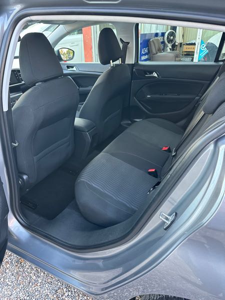 Peugeot 308 Peugeot 308 1.6 HDI 92ch , Allure berline, gris,4cv, 5 port
