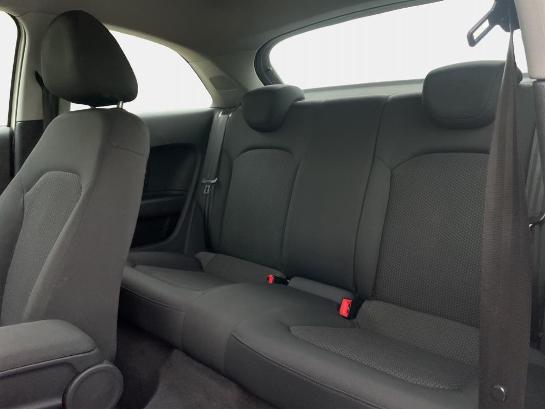 Audi A1 1.6 TDI 105 Ambiente