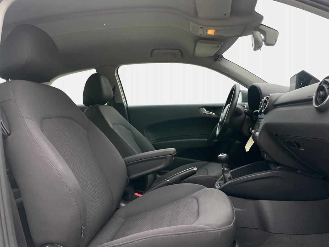Audi A1 1.6 TDI 105 Ambiente