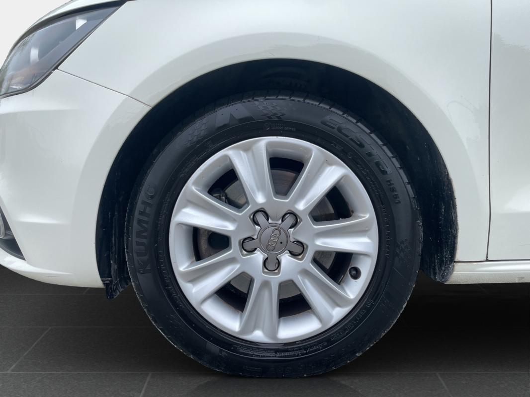 Audi A1 1.6 TDI 105 Ambiente