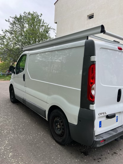 Opel Vivaro 2.0 CDTI 115 ch