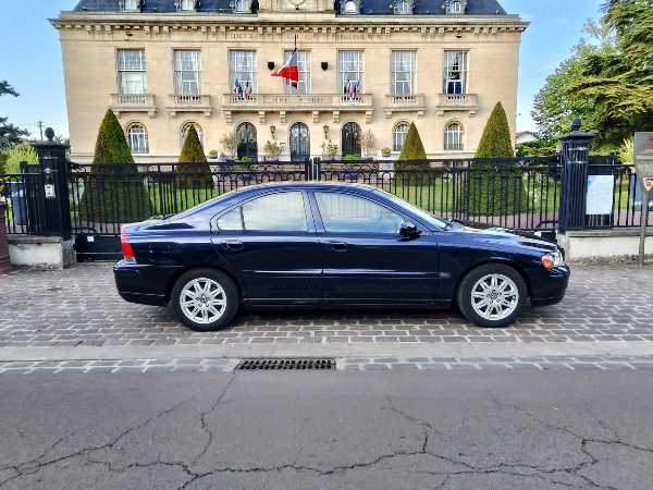 Volvo S60 2.4 140 SUMMUM BVA