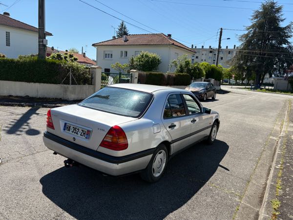 Mercedes-Benz Classe C 220 D ELEGANCE