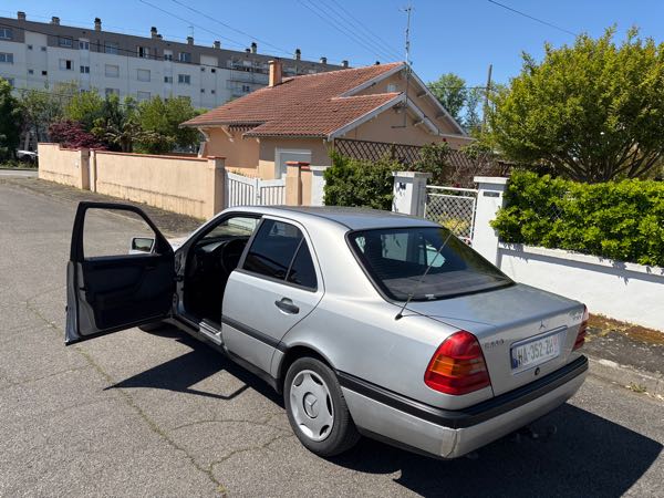 Mercedes-Benz Classe C 220 D ELEGANCE