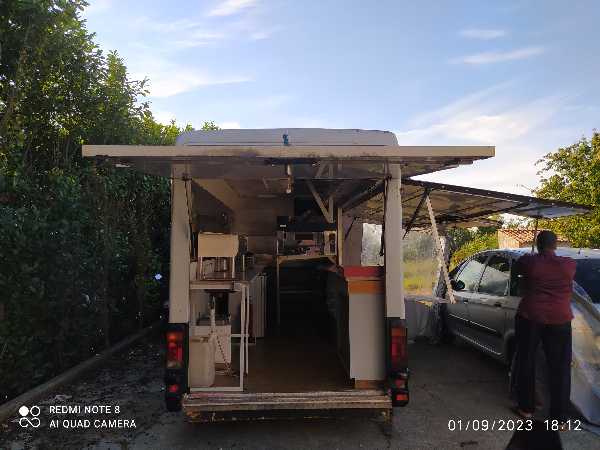 Renault Master MASTER 2 FOODTRUCK