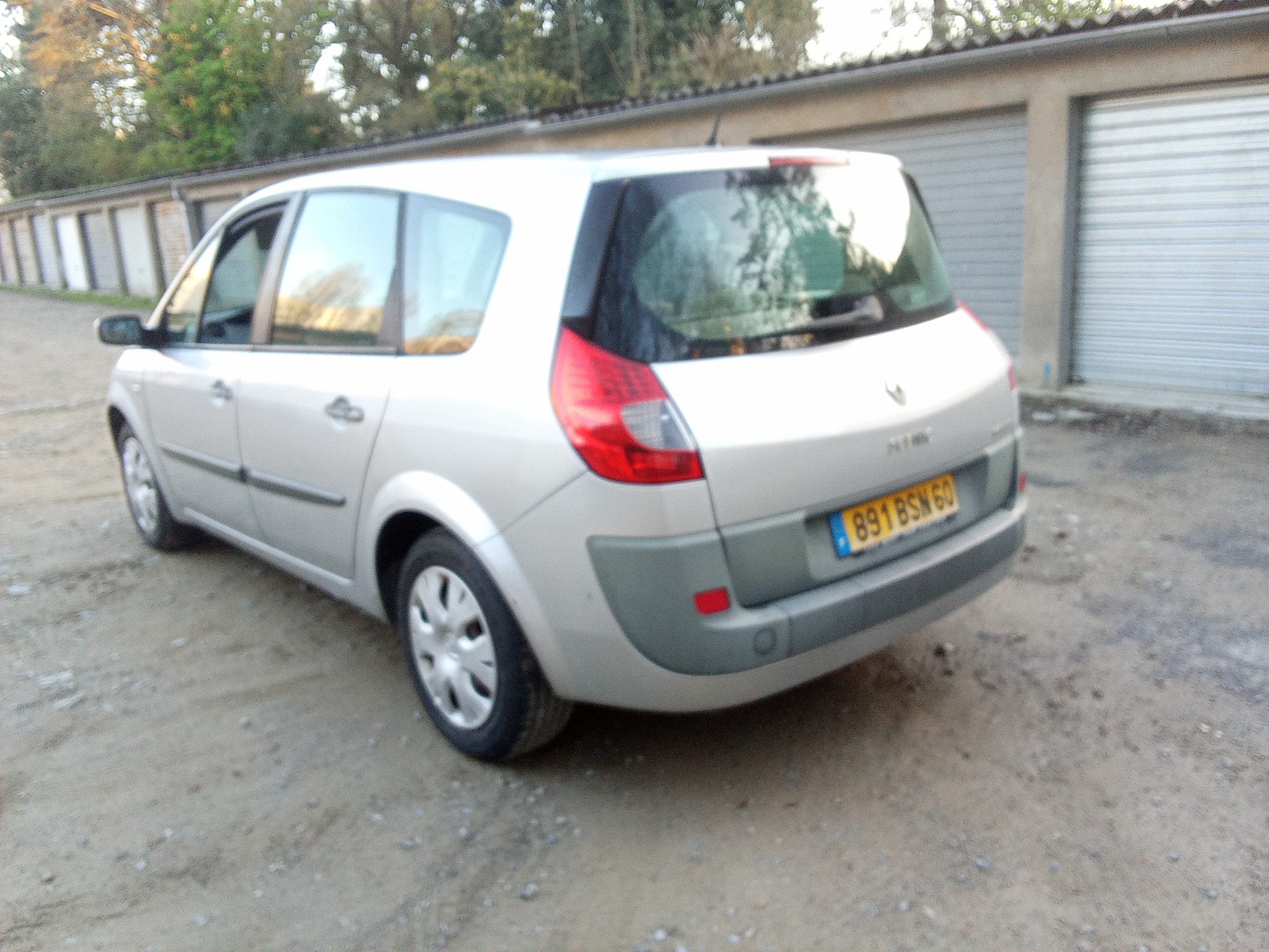 Renault Grand Scenic II 1.5 DCI 105 PACK EXPRESSION