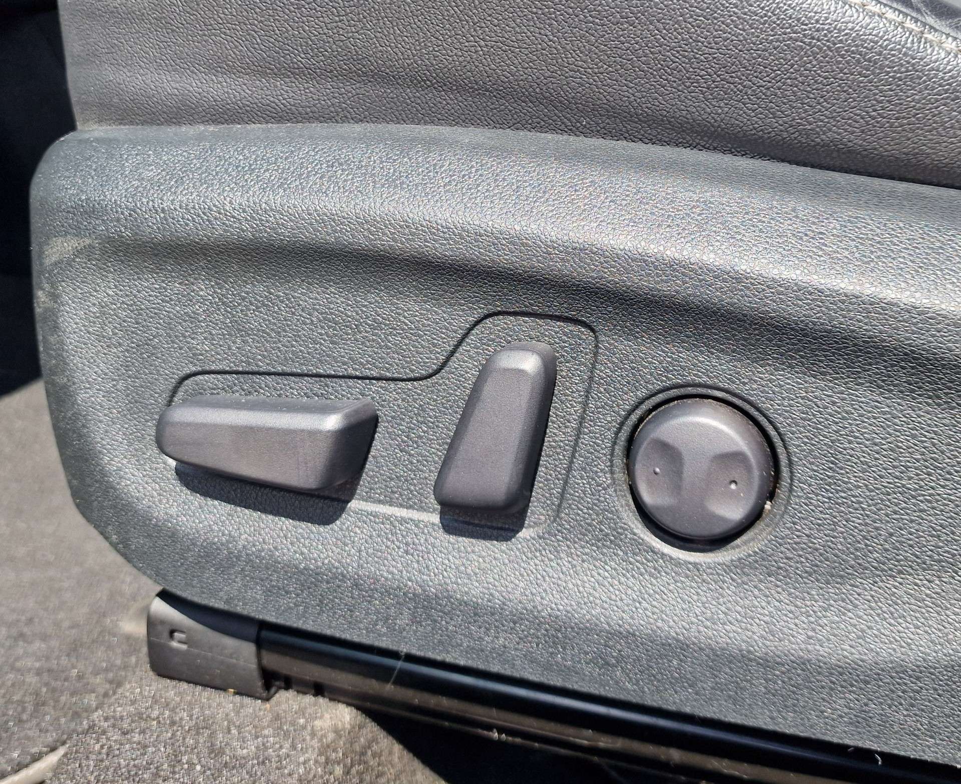 Kia Niro 1.6 GDi PHEV Fusion DCT / CUIR / ACC / CAMERA