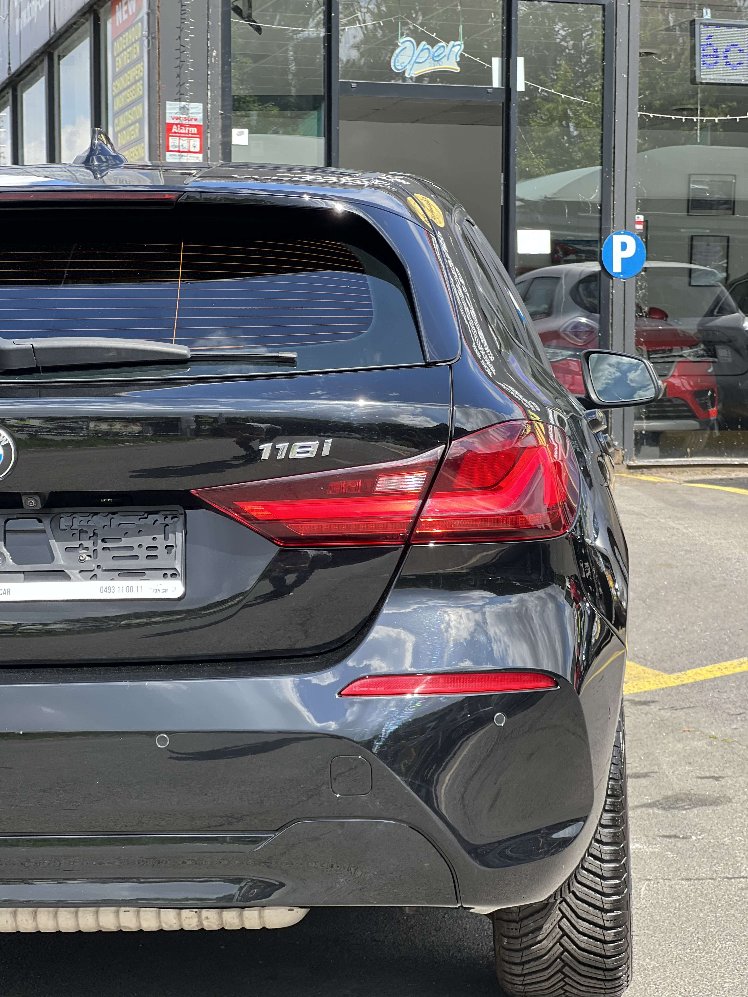 BMW 118 118iA*boîte auto*NAVI*CAMERA*BT*Android*CarPlay