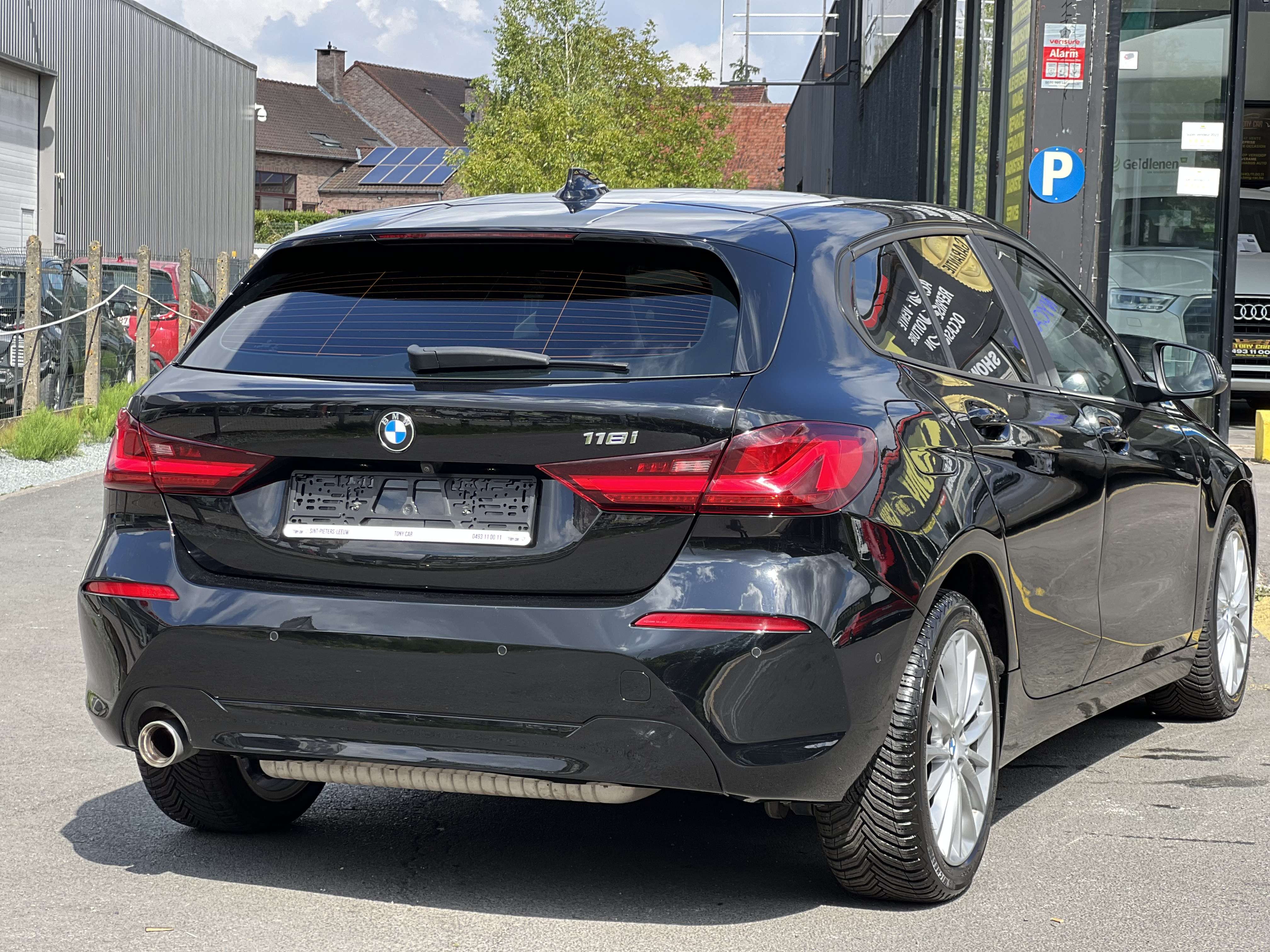 BMW 118 118iA*boîte auto*NAVI*CAMERA*BT*Android*CarPlay