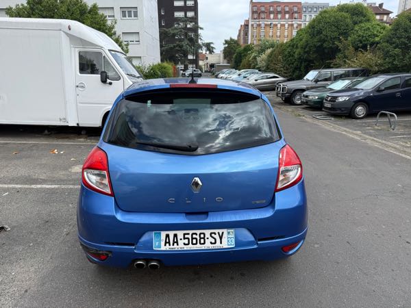 Renault Clio III (2) 1.6 128 GT 5P