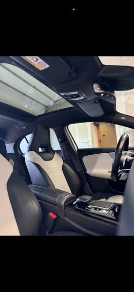 Mercedes-Benz Classe A IV BERLINE 200 AMG LINE 7G-DCT