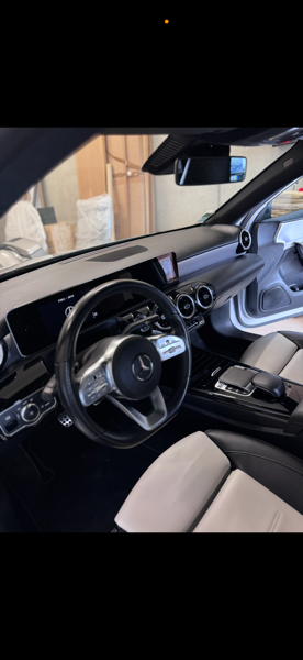Mercedes-Benz Classe A IV BERLINE 200 AMG LINE 7G-DCT