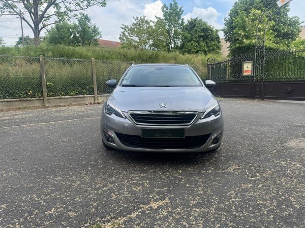 Peugeot 308 II SW 1.2 E-THP 130 ALLURE