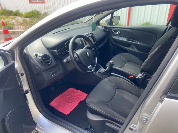 Renault Clio IV (2) ESTATE 1.5 DCI 90 INTENS