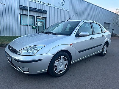 Ford Focus II 1.6 TDCI 90 AMBIENTE 5P