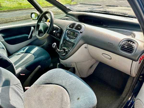 Citroen Xsara Picasso 2.0 HDI EXCLUSIVE