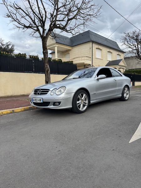 Mercedes-Benz Clk II 320 CDI AVANTGARDE 7G-TRONIC