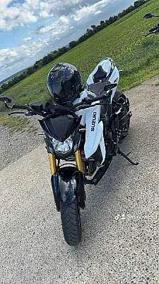 SUZUKI GSX S A2