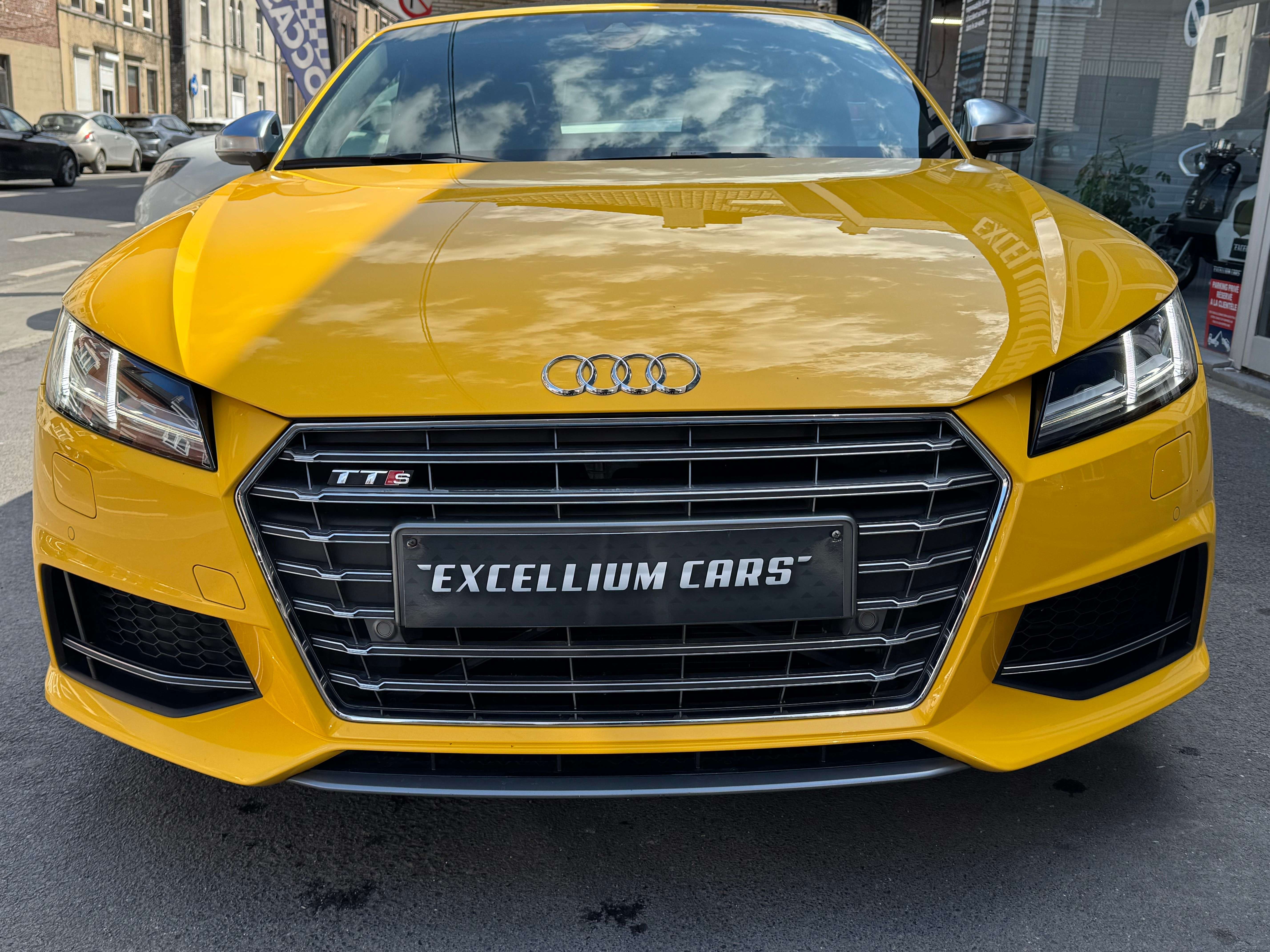 Audi TTS Roadster 2.0 TFSI Quattro S tronic Full Options