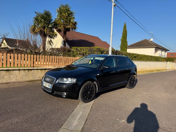 Audi A3 II (2) SPORTBACK 2.0 TDI 140 ATTRACTION