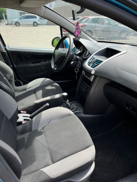 Peugeot 207 Peugeot 207 HDi